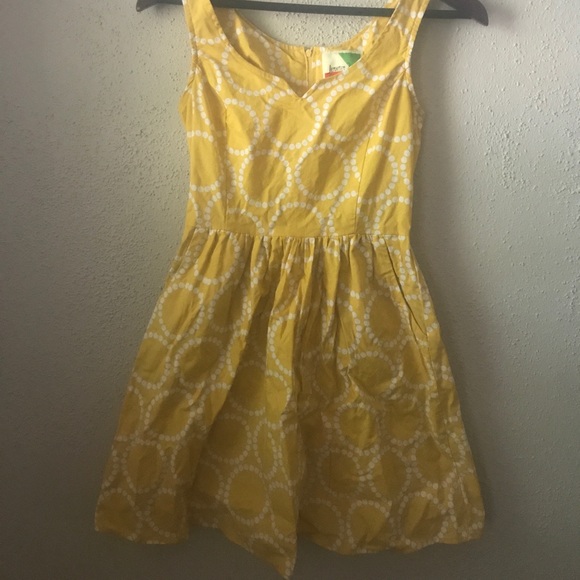 Modcloth Yellow Dress with pockets - Picture 1 of 2